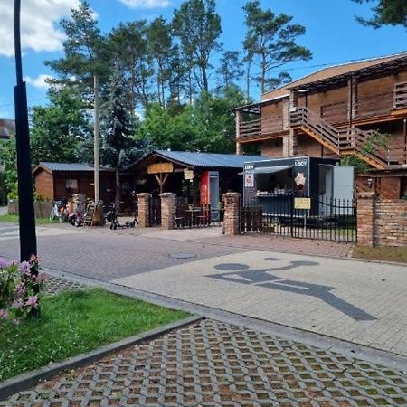 Domki Pod Debami Pobierowo Exterior foto